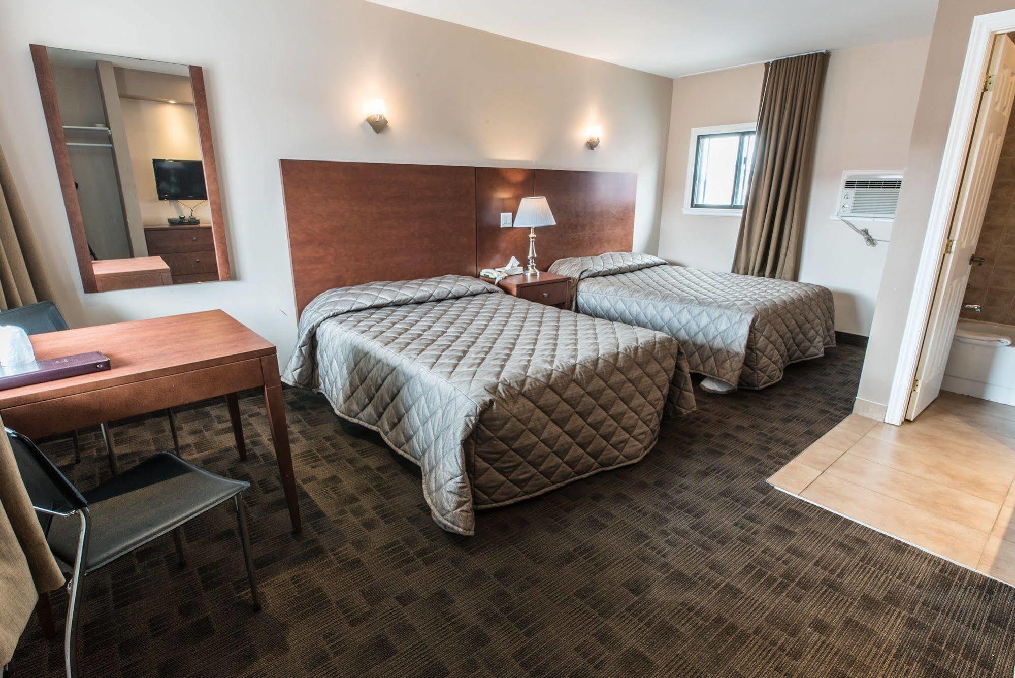 Motel Falcon Brossard Exteriör bild